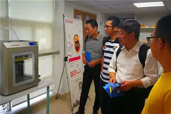 吳虎秘書長帶領(lǐng)參觀圖4